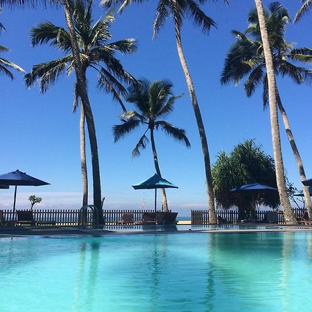 Blue Beach Hotel Wadduwa Esterno foto